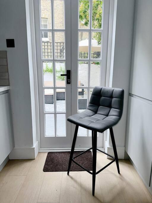 伦敦Londwell, Luxe And Leaves, Chelsea Flat With Private Garden公寓 外观 照片